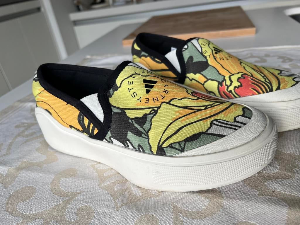 Stella Mc Cartney slip on, Ophalen of Verzenden, Zo goed als nieuw, Instappers