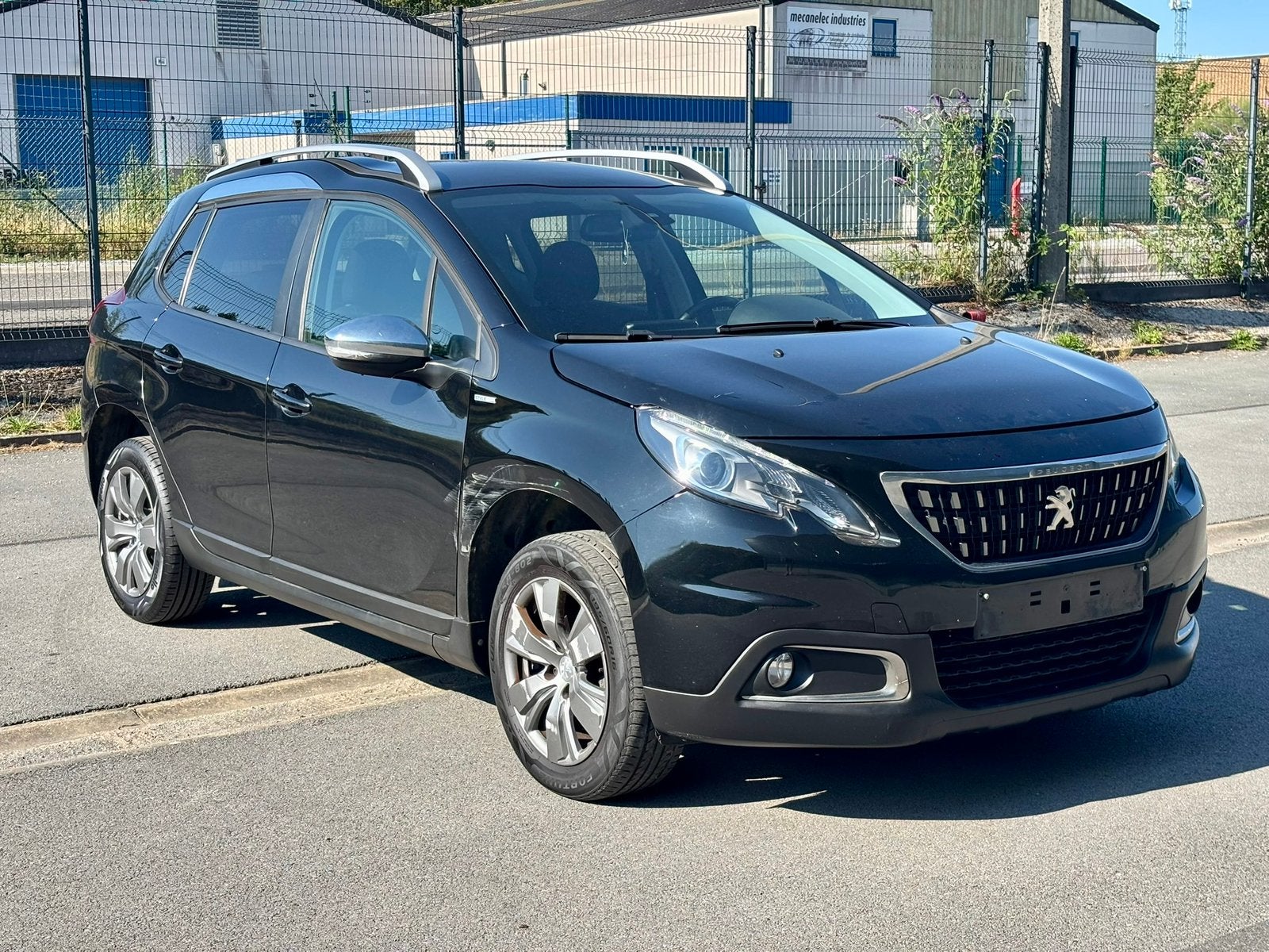 Peugeot 2008 1.2i Style” airco Dig/Navi/Carplay/Cruise/Wheel, Bluetooth, Zwart, 5 deurs, Particulier