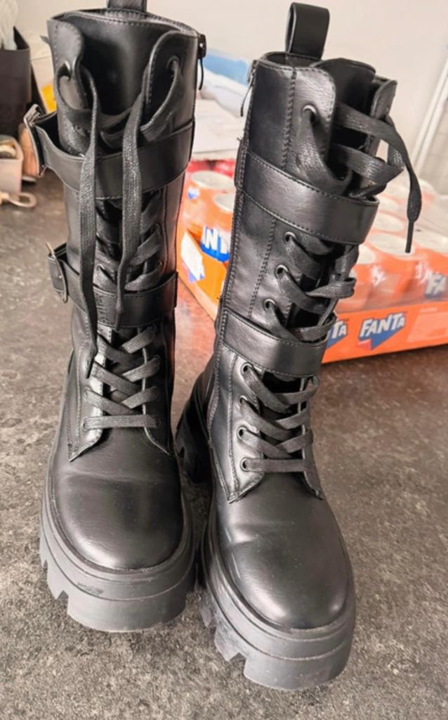 Veterboots, Kleding | Dames, Schoenen, Ophalen, Hoge laarzen, Zwart, Gedragen