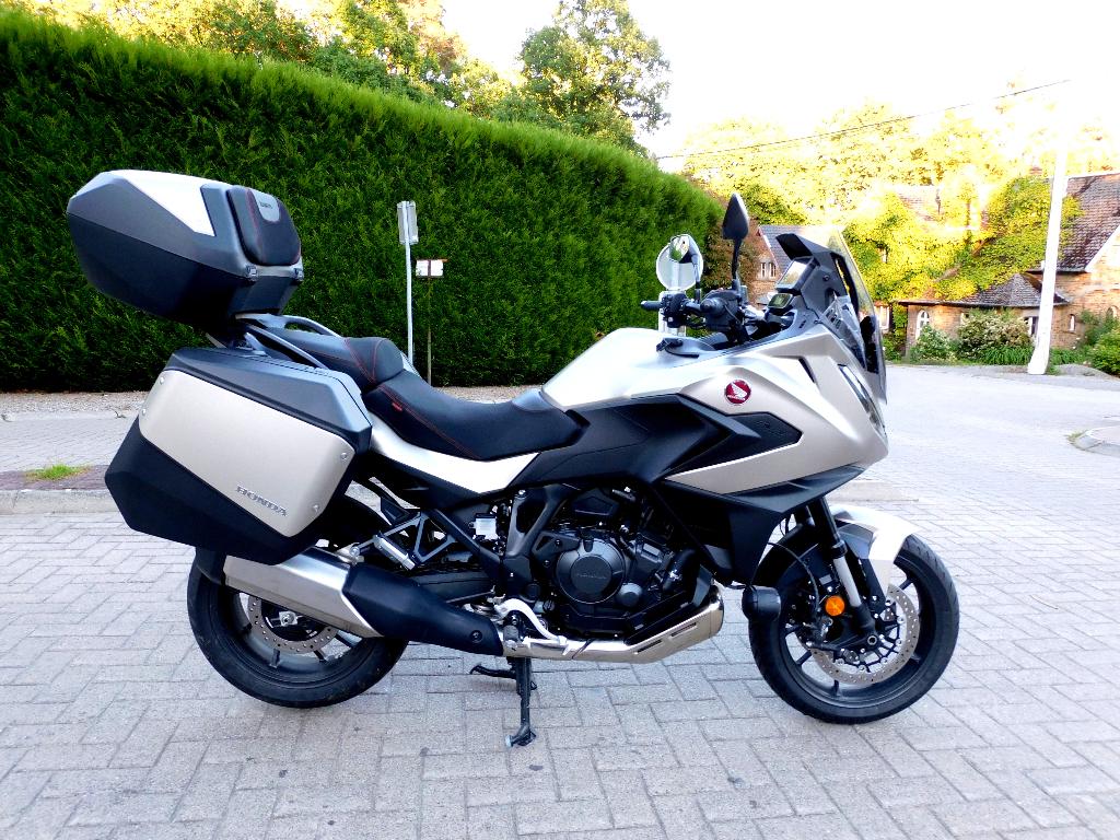 Honda NT 1100 , pack voyage , 400 km , garantie usine, Entreprise, Occasion, Plus de 35 kW, Contrôle de traction