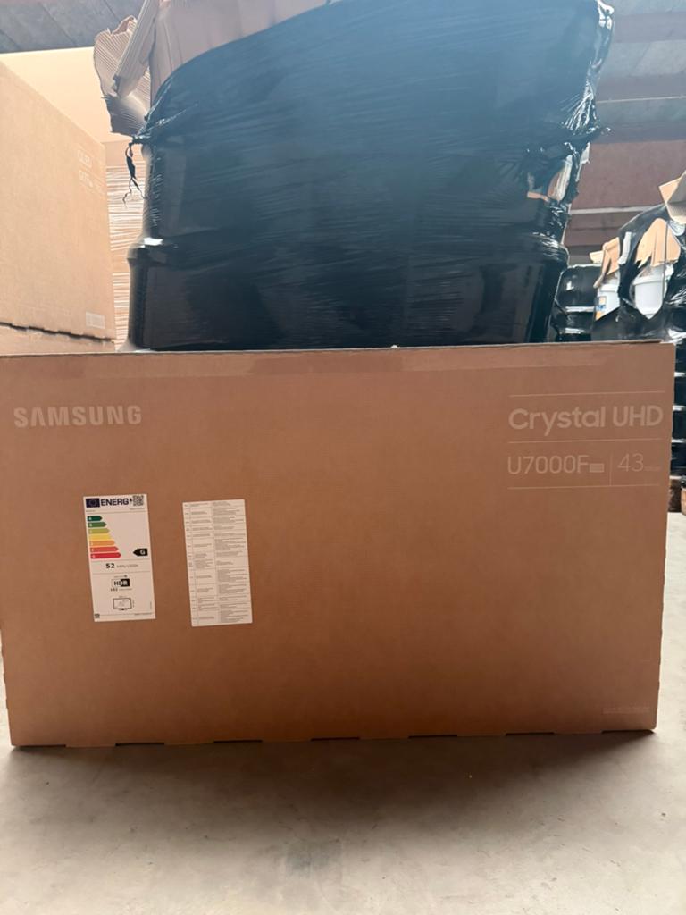 Samsung crystal uhd u7000f 43 inch, Ophalen, Zo goed als nieuw