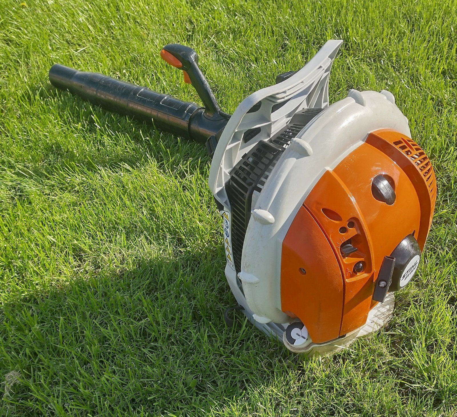 Stihl bladblazer, Jardin & Terrasse, Stihl, Enlèvement, Utilisé, Porté à dos