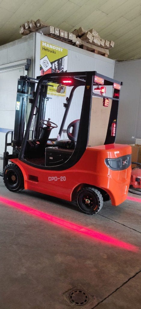 NIEUWE HEFTRUCK 2 TON HEFVERMOGEN 8500 € 2 JAAR GARANTIE, Ophalen