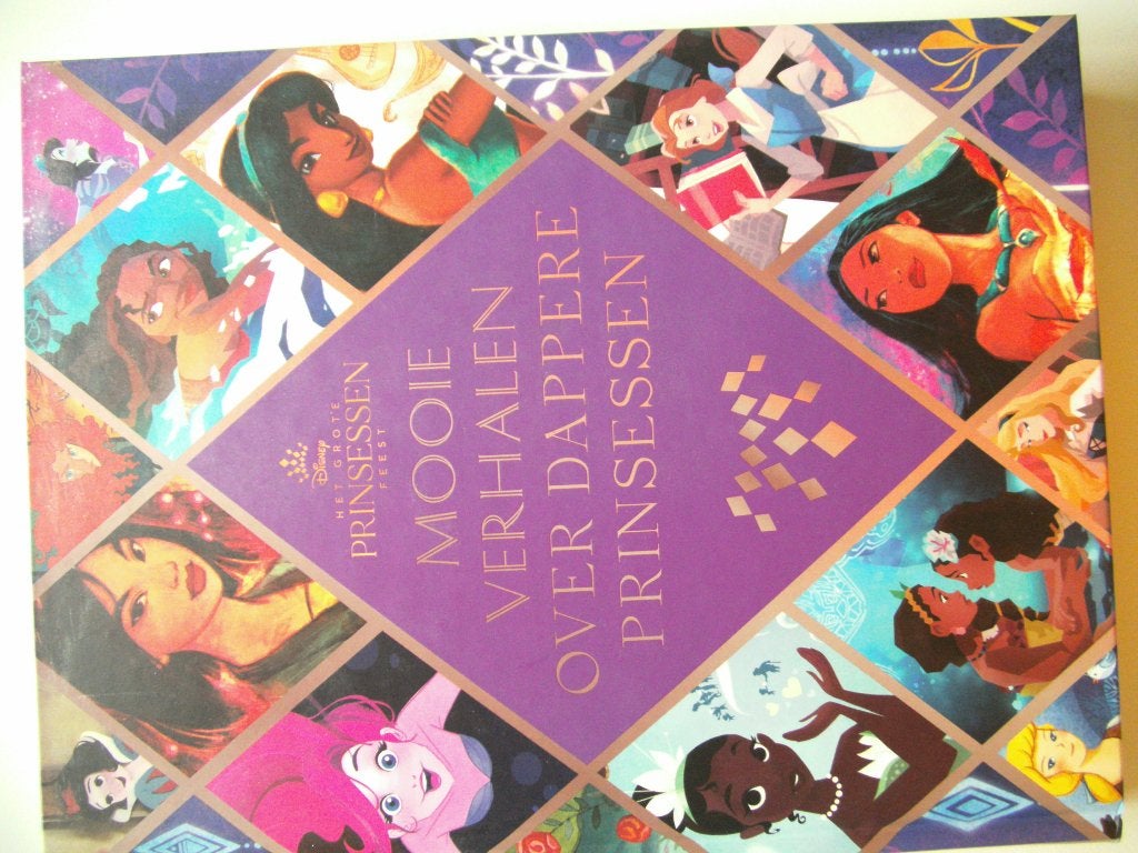 Mooie Verhalen over Dappere Prinsessen/Disney, Jongen of Meisje, Ophalen of Verzenden, Zo goed als nieuw, 4 jaar