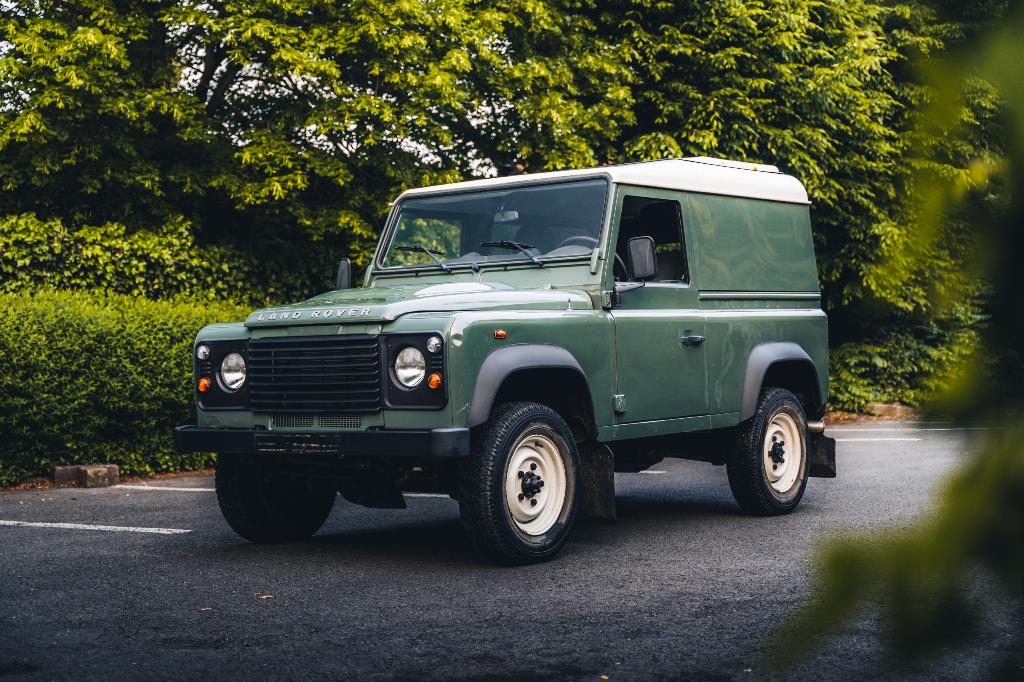 Land Rover Defender 90 TD4 KESWICK GREEN // EX BTW, Auto's, Land Rover, Bedrijf, Te koop, 4x4, Radio, Defender, Diesel, Euro 4