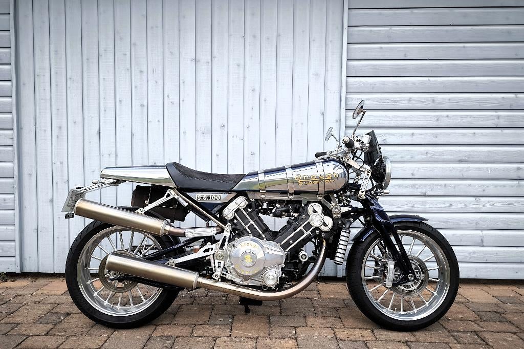 2016 - BROUGH SUPERIOR SS 100, Motos, Plus de 35 kW, 2 cylindres, 1000 cm³, Naked bike