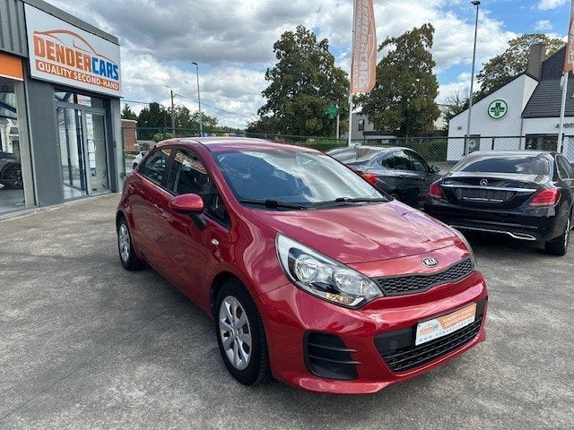 Kia Rio, 1.2i benzine, 2015, 92.309km's + Garantie, Achat, Euro 6, Entreprise, 62 kW