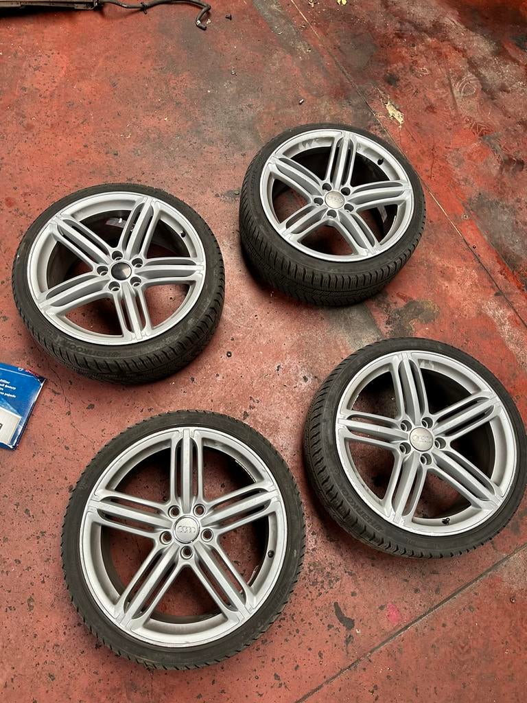 RS6 velgen ET33 8j en 9j 5x112 66.6 met 235 35 r19 banden, Ophalen, Banden en Velgen