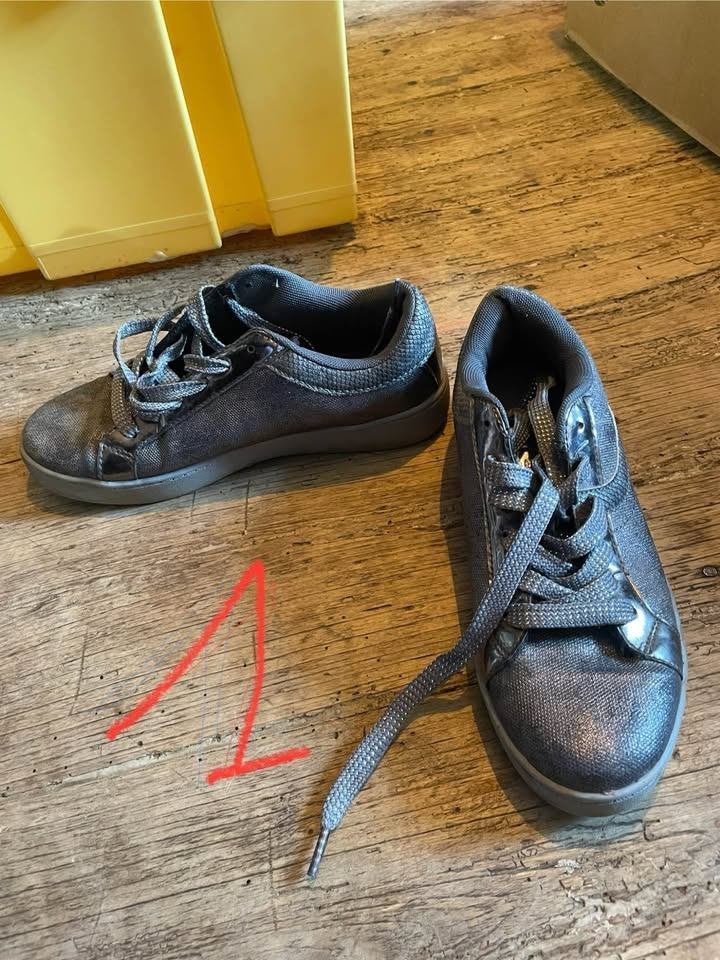 Chaussures, basket et talons, prix et tailles variées, Autre, Enlèvement ou Envoi, Comme neuf