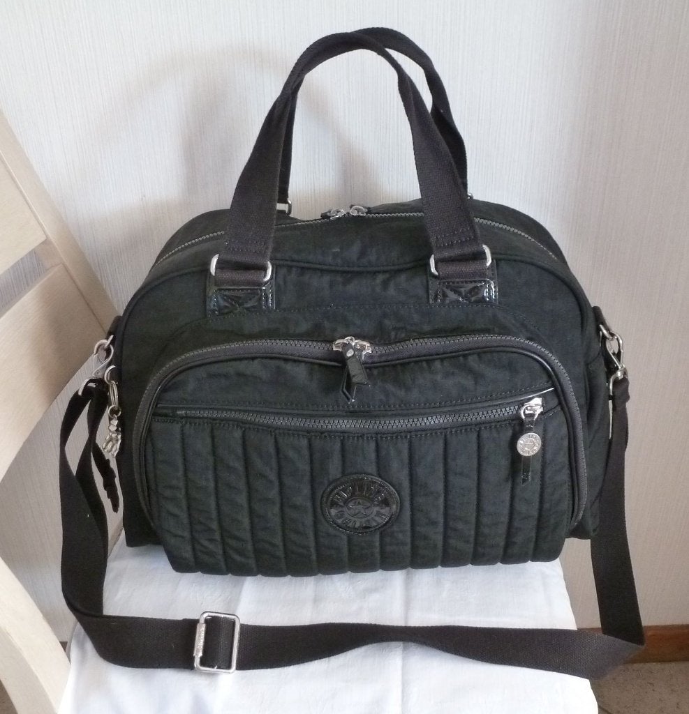 Kipling luiertas + flessenhouder + aap, Kinderen en Baby's, Luiertassen, Verzorgingstas, Schoudertas functie, Zwart, Ophalen of Verzenden