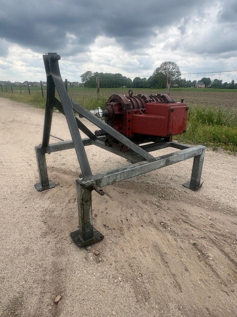 Frame Bok voor mestpomp, Ophalen