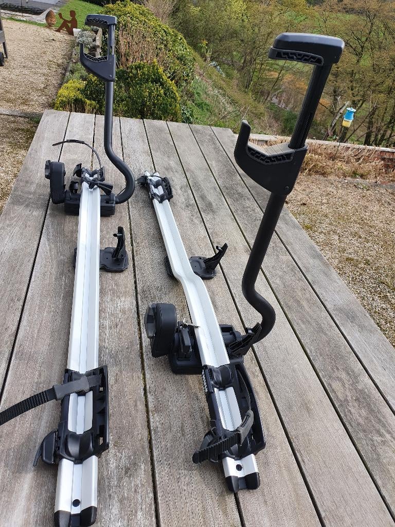2 porte vélo sur toit Thule, 2 vélos, Comme neuf, Vélo électrique, Enlèvement