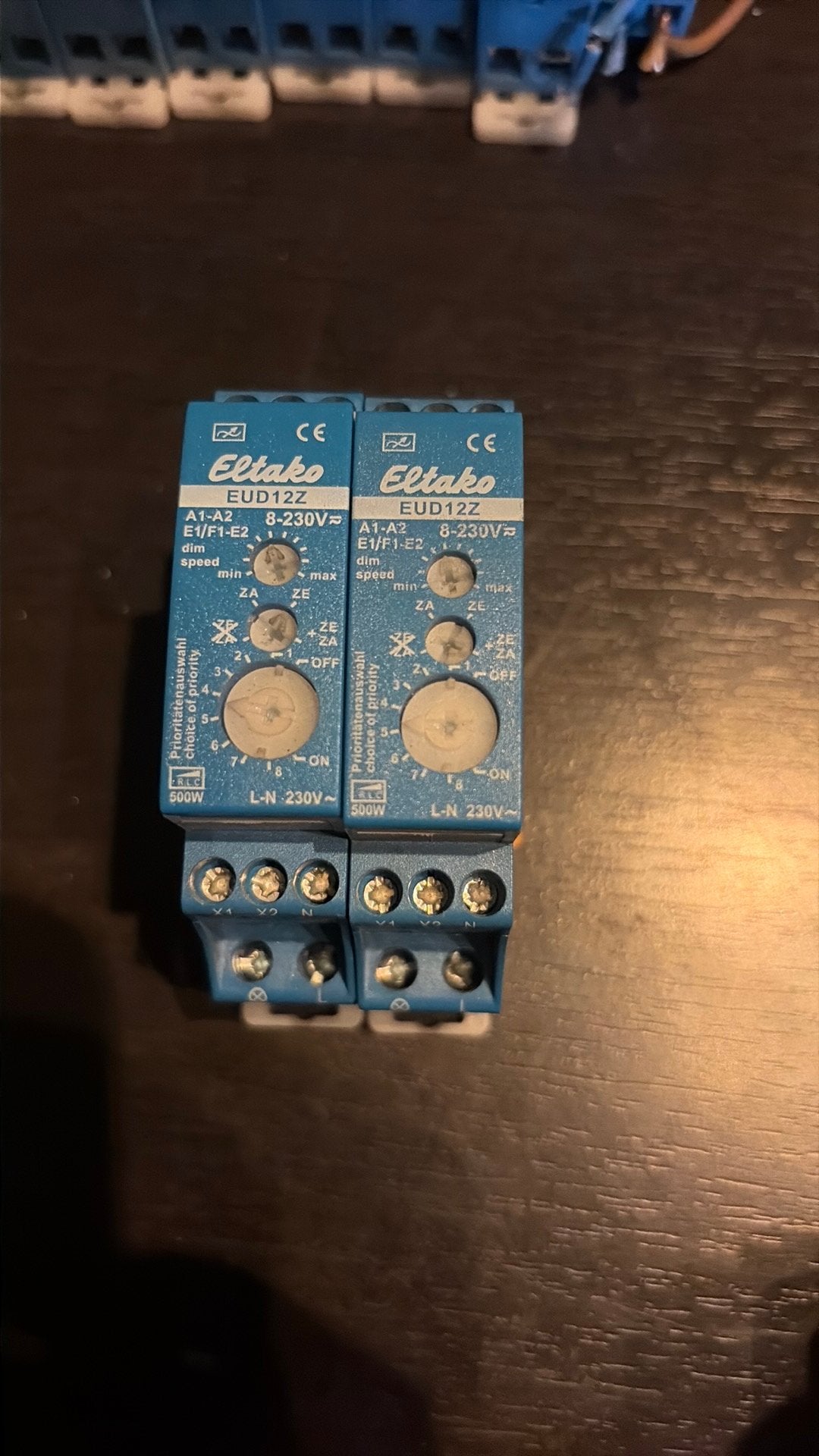 Eltako EUD12Z-8-230V UC, een universele impulsdimmer, Ophalen, Zo goed als nieuw, Dimmer