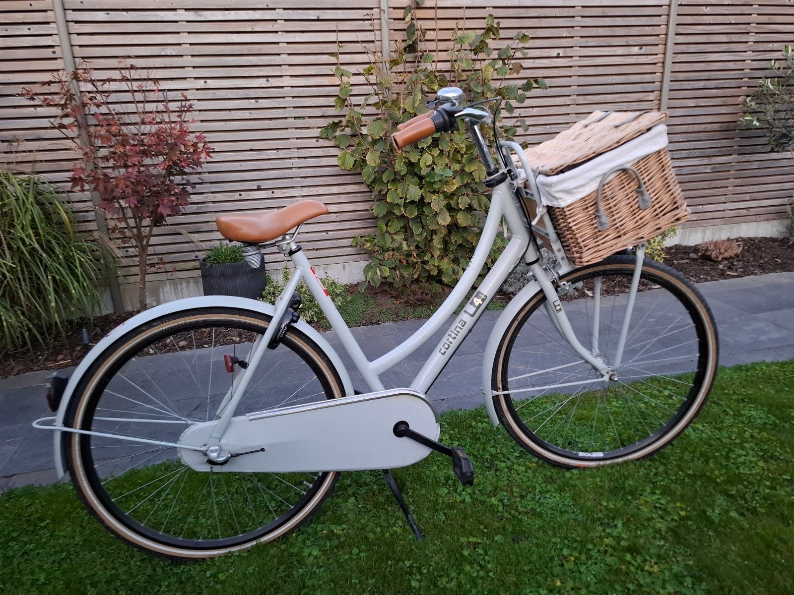 vrouwenfiets  torpedo, Fietsen en Brommers, Ophalen, Gebruikt, Terugtraprem, Cortina