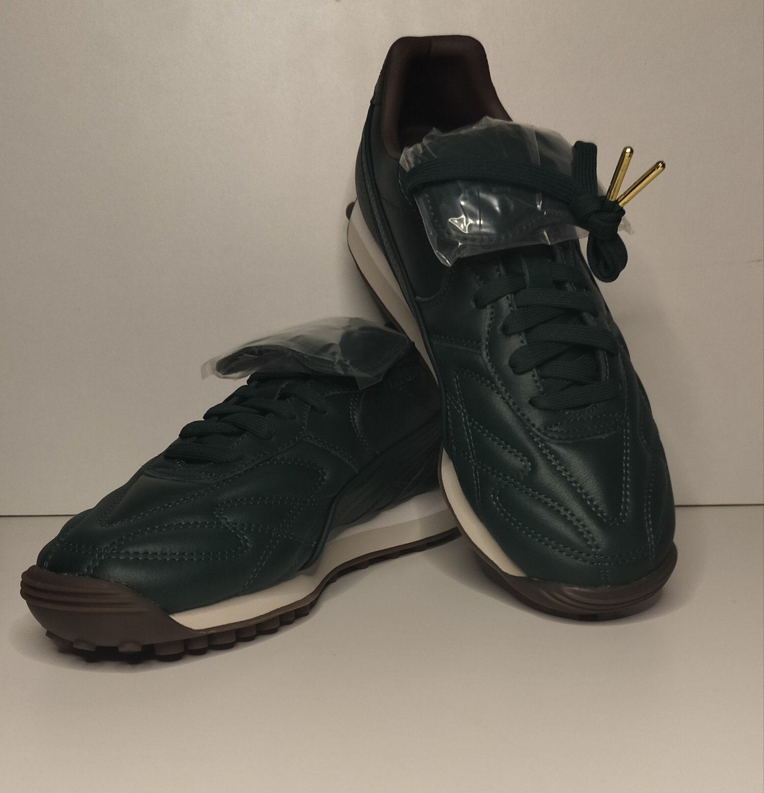 Chaussures Puma | Aventi L Fenty Dark Myrtle, Neuf, Puma, Sneakers et Baskets, Vert