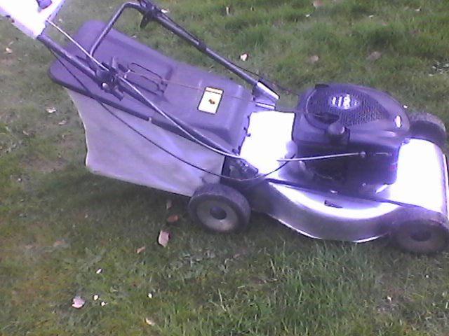 a vendre tondeuse, Tuin en Terras, Grasmaaiers, Gebruikt, Benzine-grasmaaier, 50 cm of meer, Cirkelmaaier, Opvangzak, Ophalen