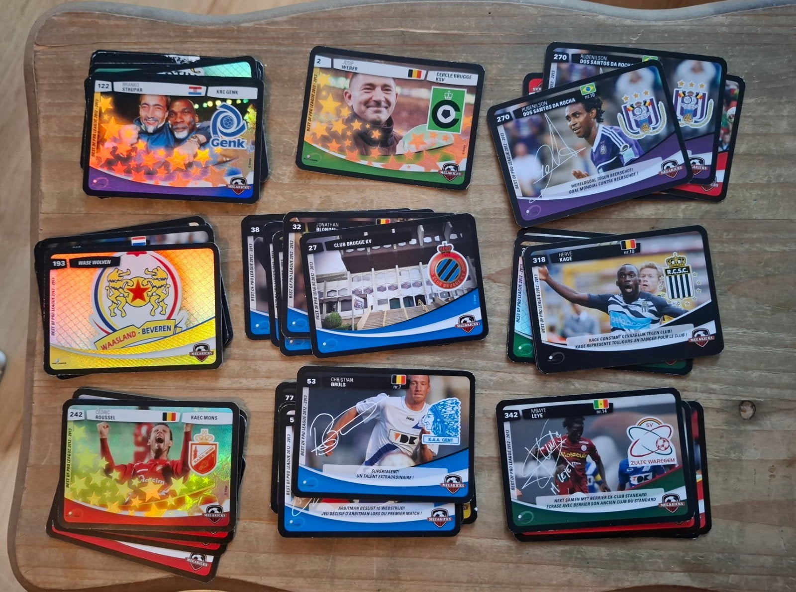 Genre Panini 39 images différentes megakicks 2012, Enlèvement ou Envoi