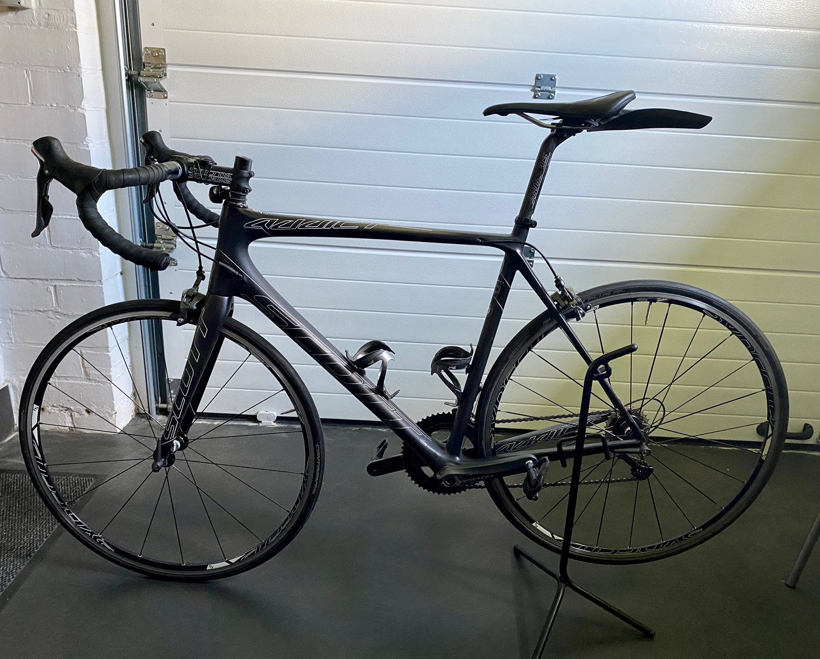 Scott Addict racefiets - Ultegra - Maat 58, Fietsen en Brommers, Fietsen | Racefietsen, Ophalen, Zo goed als nieuw, Carbon, 10 tot 15 versnellingen