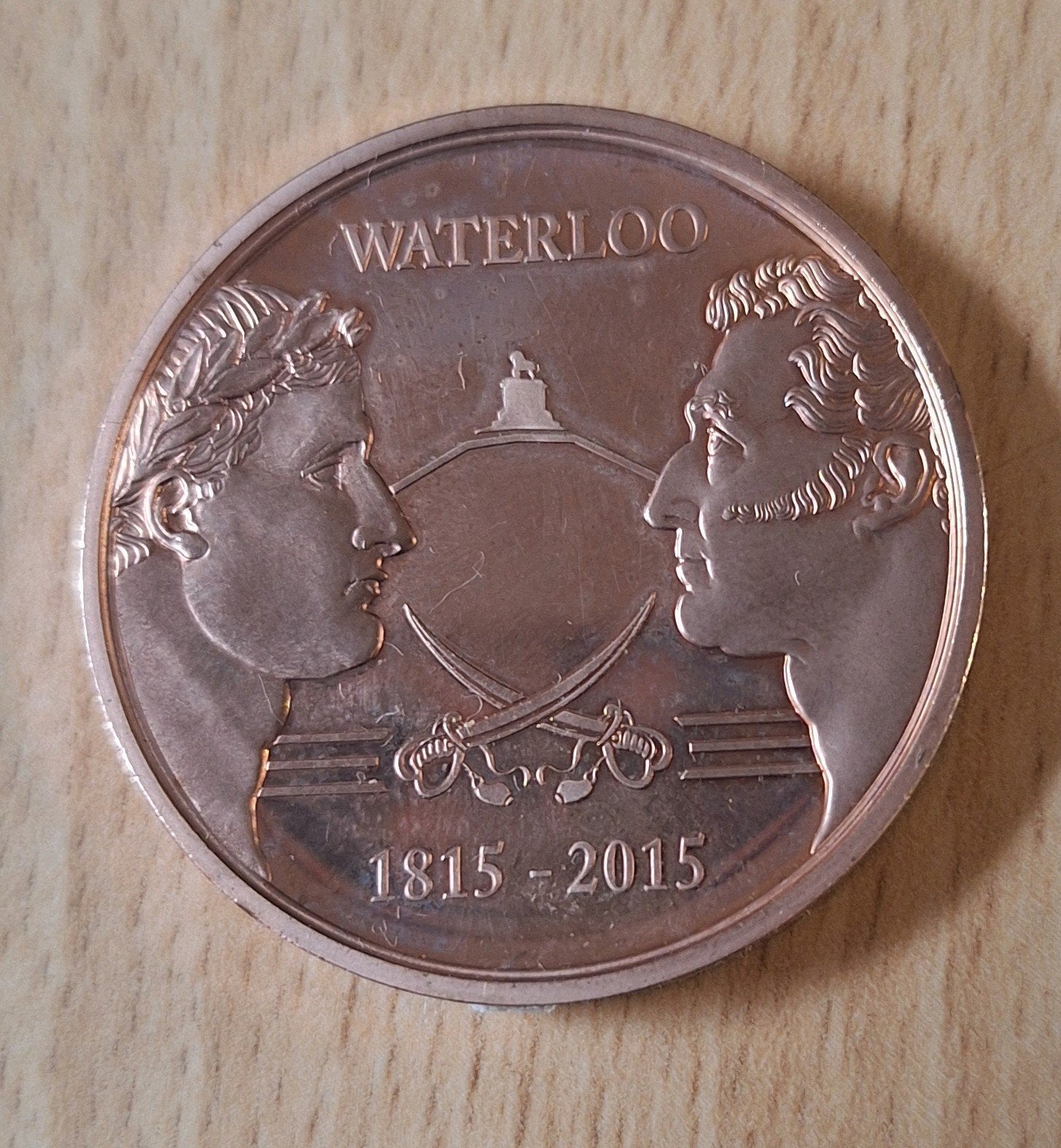 Pièce commémorant la bataille de Waterloo. Parfait état, Timbres & Monnaies, Enlèvement ou Envoi