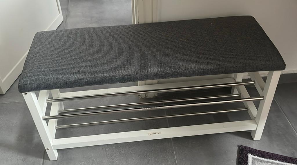Witte schoenenbank met zitkussen grijs, Huis en Inrichting, Ophalen, Zo goed als nieuw