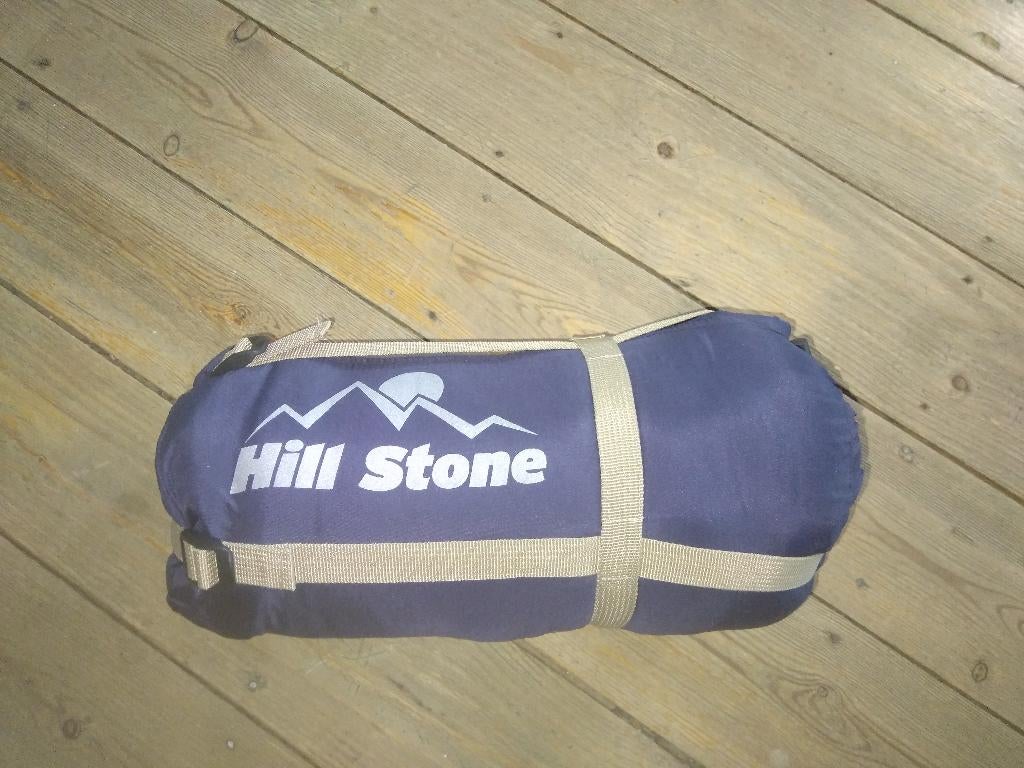Hill Stone slaapzak, Caravans en Kamperen, Slaapzakken, Zo goed als nieuw, Ophalen