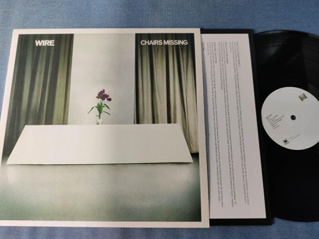 Wire (chairs missing, perf st, 2018, binnenhoes, pf12LP2b1), Ophalen of Verzenden