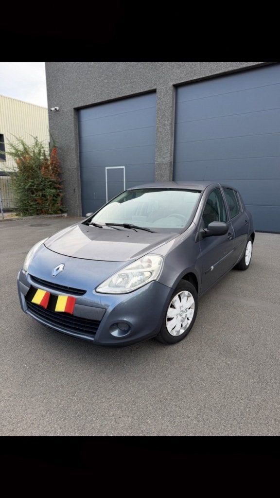 Renault Clio, Achat, Carnet d'entretien, 5 portes, Vitres électriques