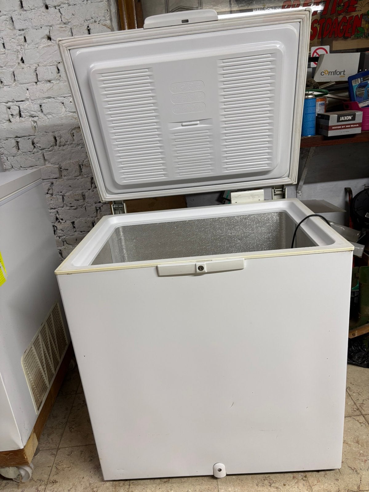 Diepvriezer whirlpool, Elektronische apparatuur, Vriezers en Diepvrieskisten, Ophalen, Zo goed als nieuw