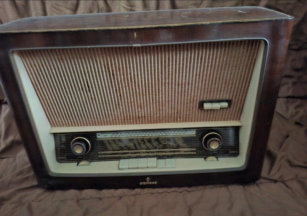 La radio à tube Siemens fonctionne parfaitement, Enlèvement, Comme neuf