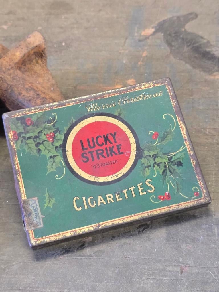 Jardin de Noël américain Lucky Strike de la Seconde Guerre m, Enlèvement ou Envoi