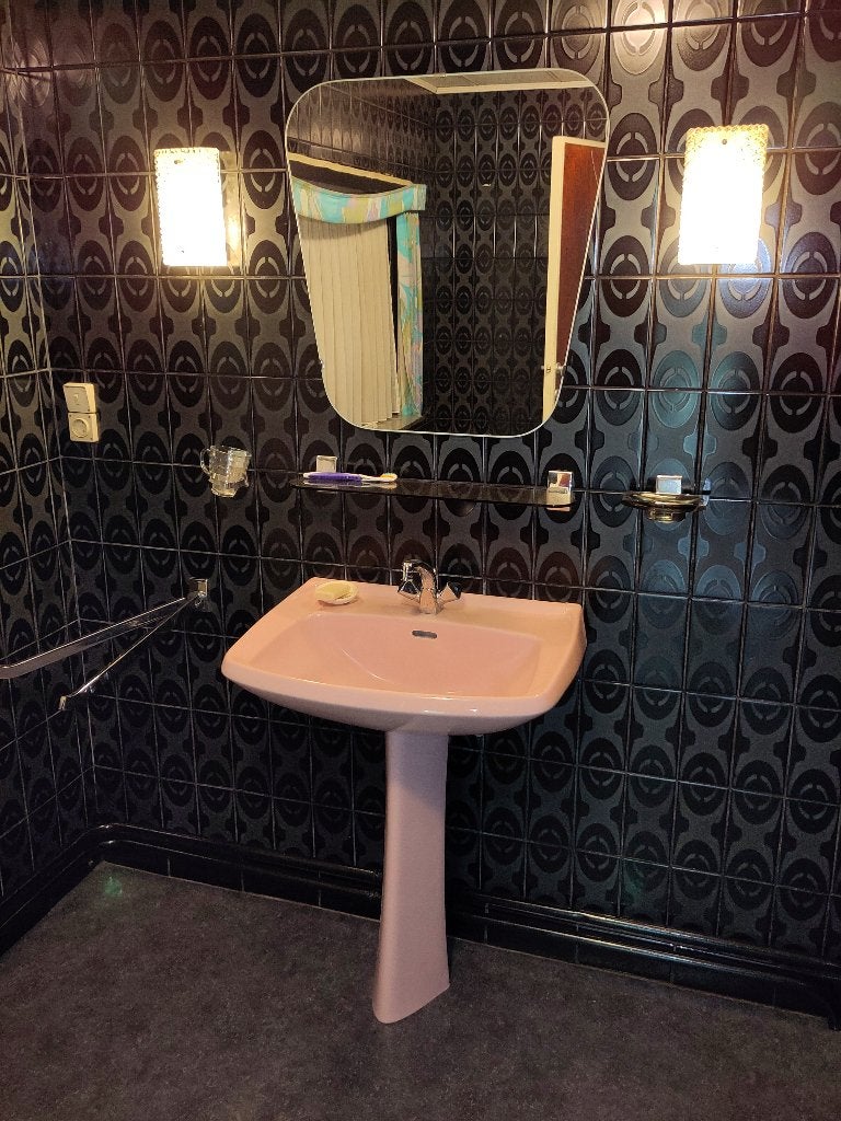 baignoire en acier, lavabo, toilettes (rose), Enlèvement, Utilisé
