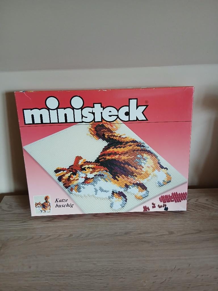 Ministeck, Enlèvement, Comme neuf