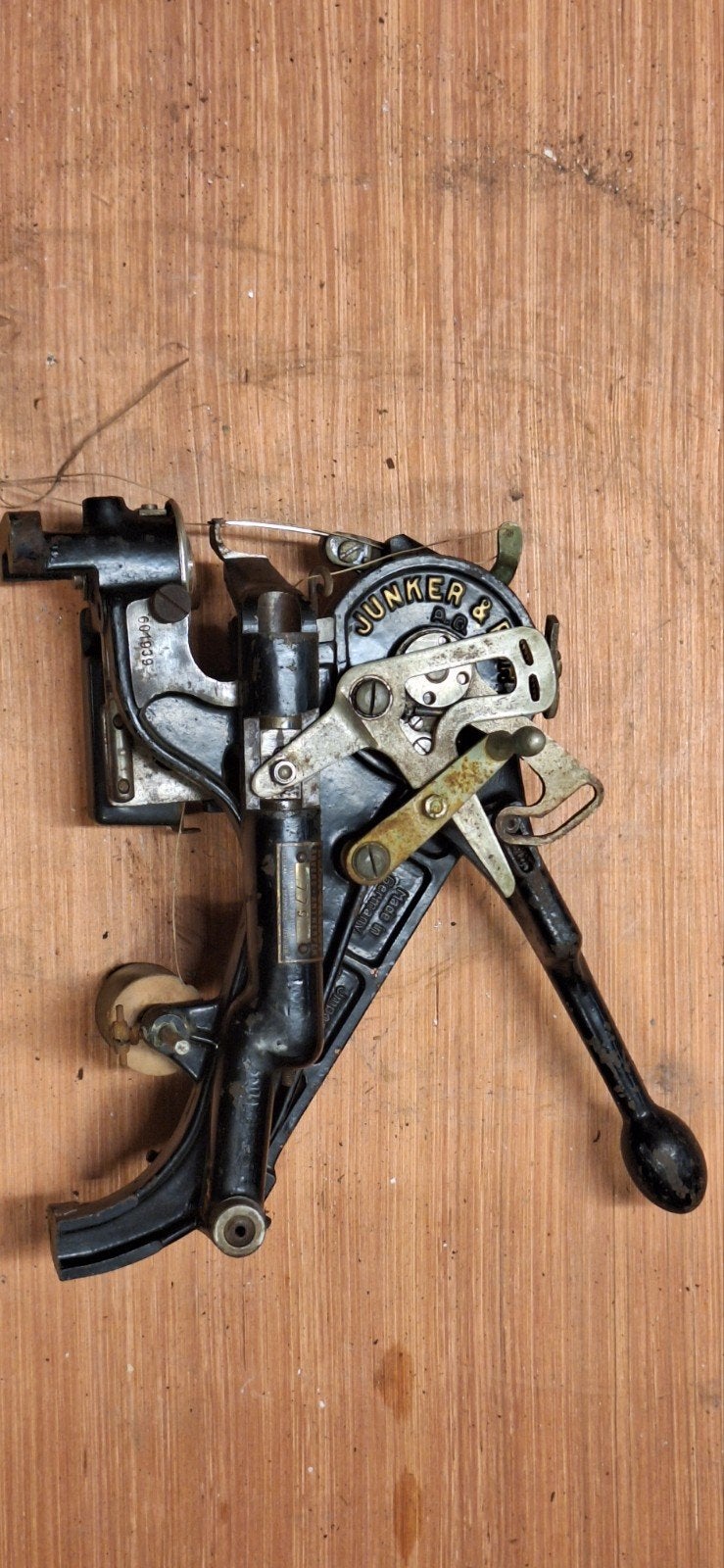 Ancien mécanisme de machine à coudre industrielle., Enlèvement, Machine à coudre
