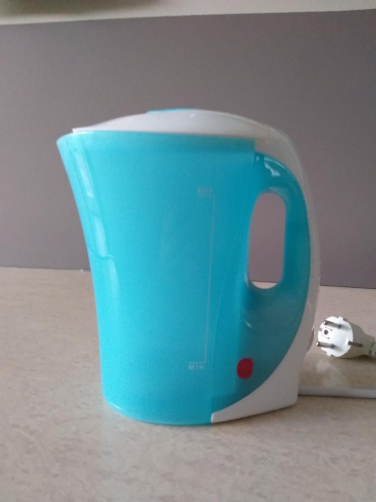 waterkoker, Elektronische apparatuur, Waterkokers, 1 tot 2 liter, Ophalen, Zo goed als nieuw