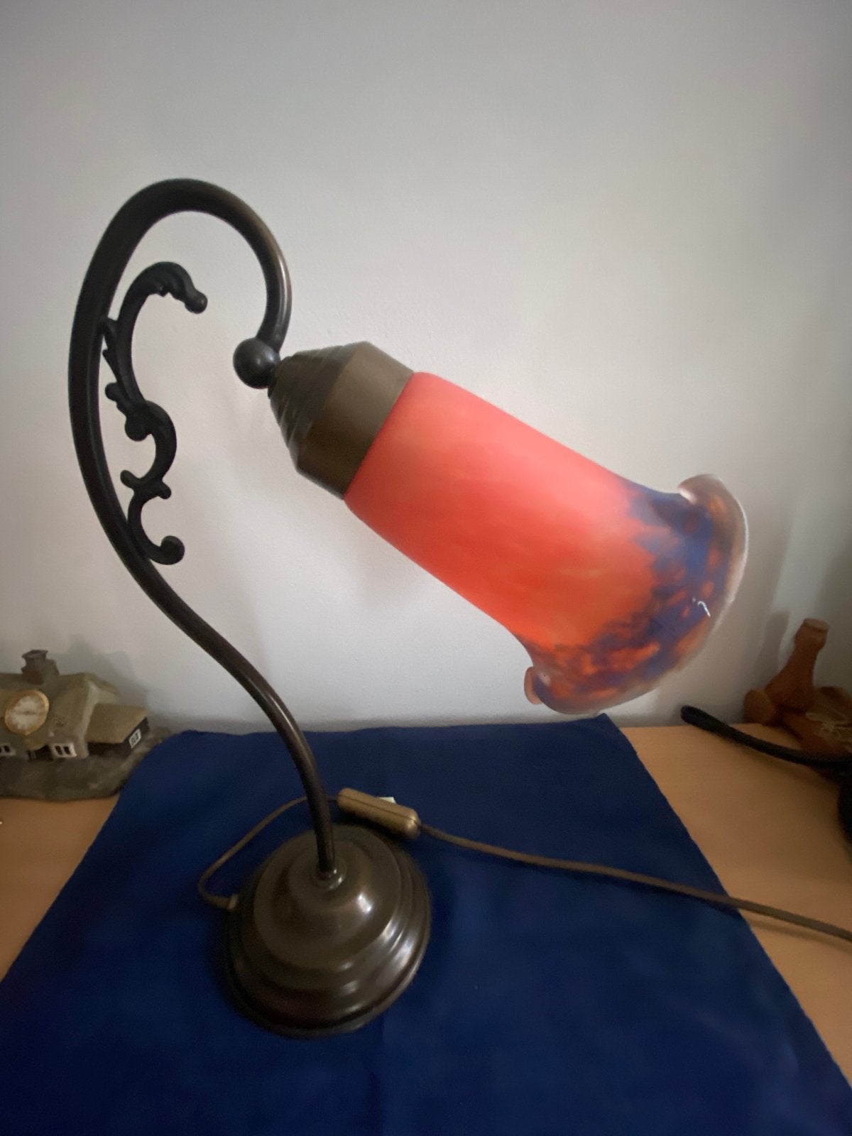LAMPE EN PATE  DE VERRE., Enlèvement, Comme neuf, Verre