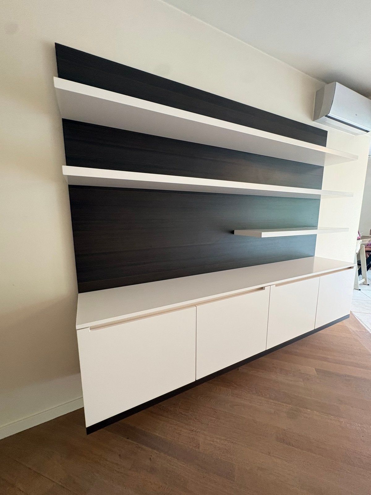 Maatwerk wandkast dressoir servieskast, Huis en Inrichting, Ophalen, Zo goed als nieuw