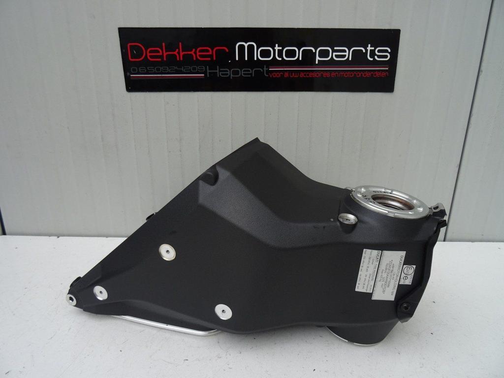 Frame + Compleet Nederlands Kenteken Ducati Streetfighter V2, Ophalen of Verzenden, -, -, -