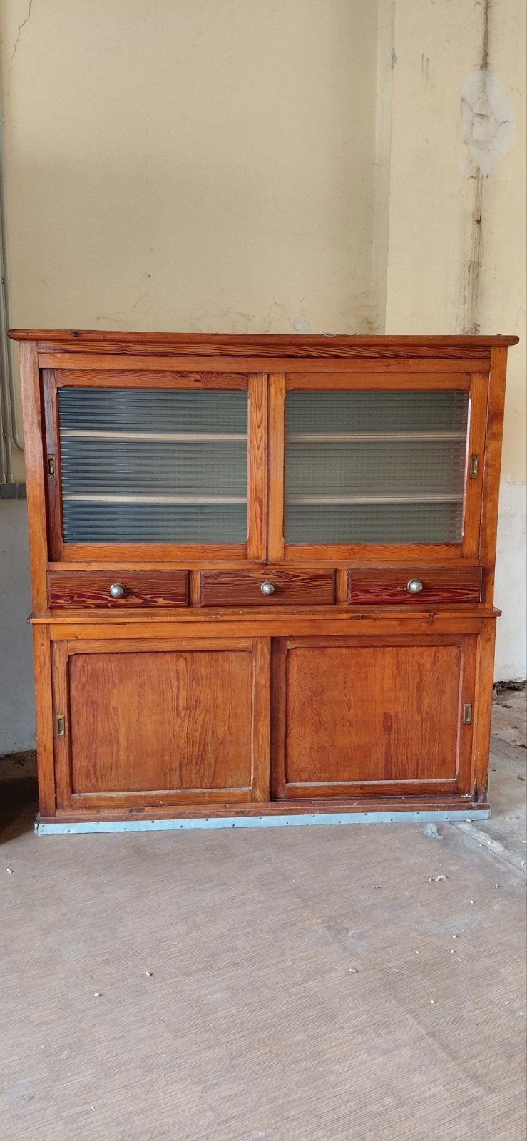VAISSELIER ANNEE 60, Maison & Meubles, Enlèvement
