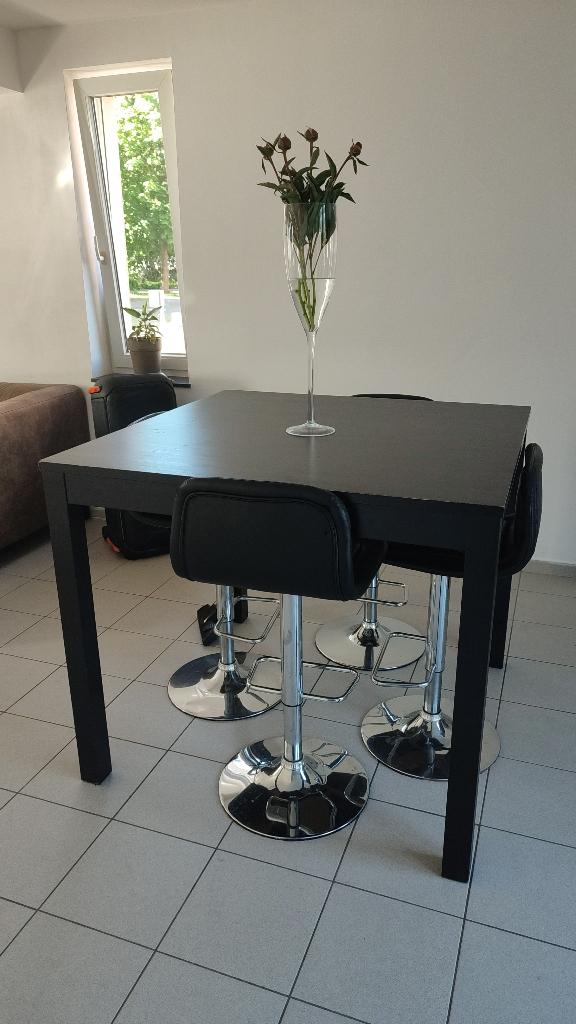 Barkrukken met bar eettafel, Ophalen, Gebruikt, In hoogte verstelbaar, Leer