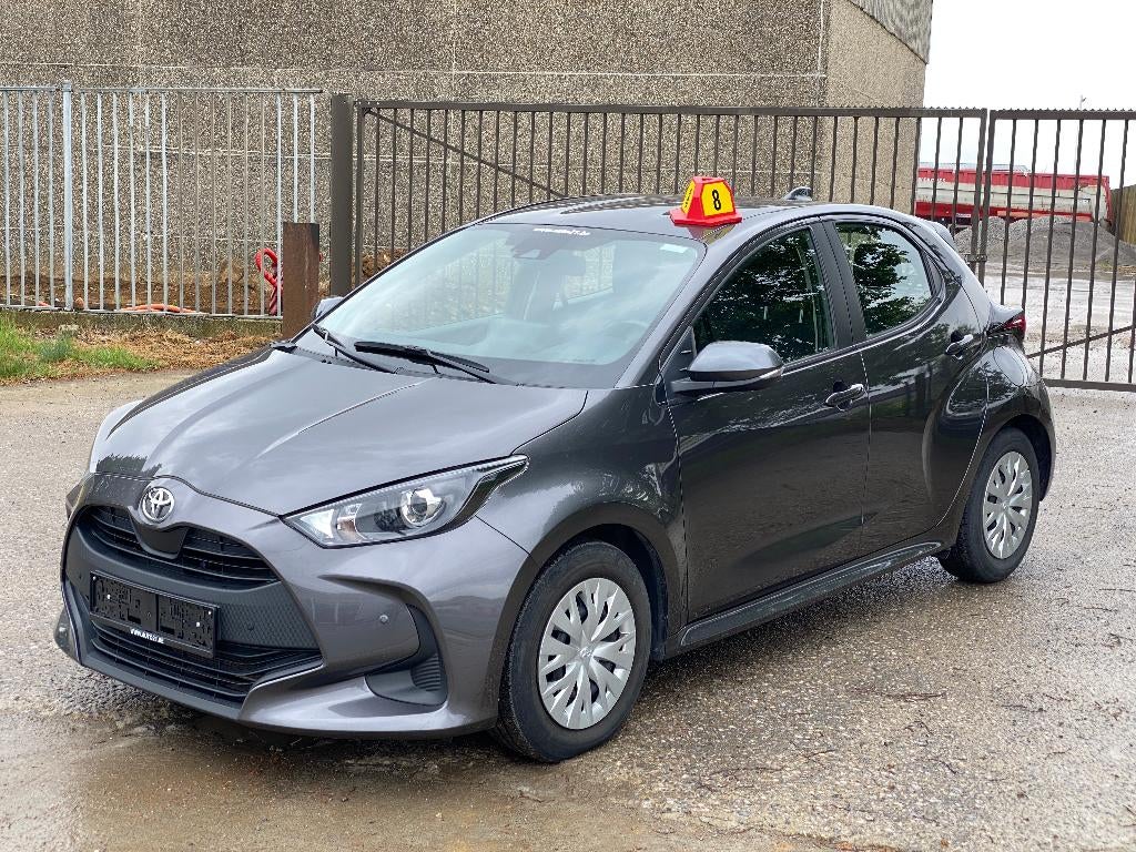 Toyota Yaris 1.0 VVT-i Dynamic, Auto's, Toyota, Bedrijf, Yaris, ABS, Achteruitrijcamera, Adaptive Cruise Control, Airbags, Airconditioning