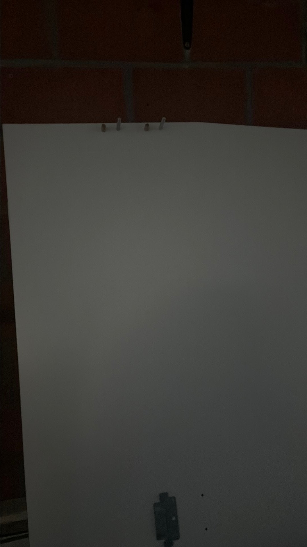 Cadre de lit blanc Ikea à ramasser gratuitement 1m60, Enlèvement