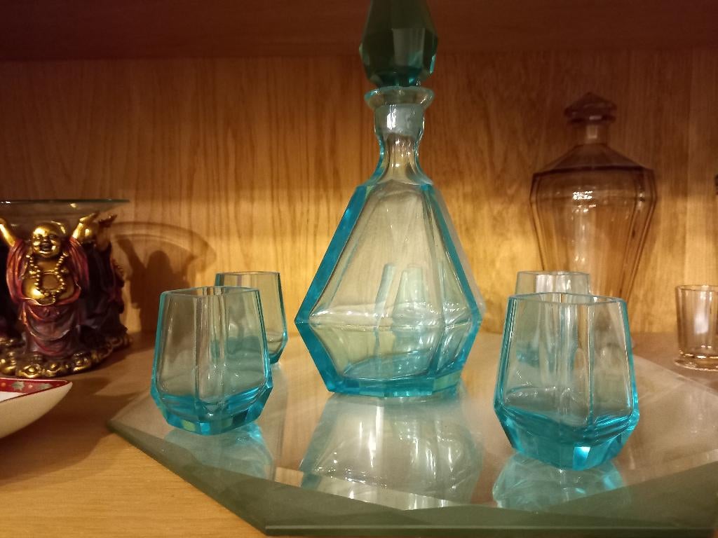 glazenset art deco met karaf, Ophalen