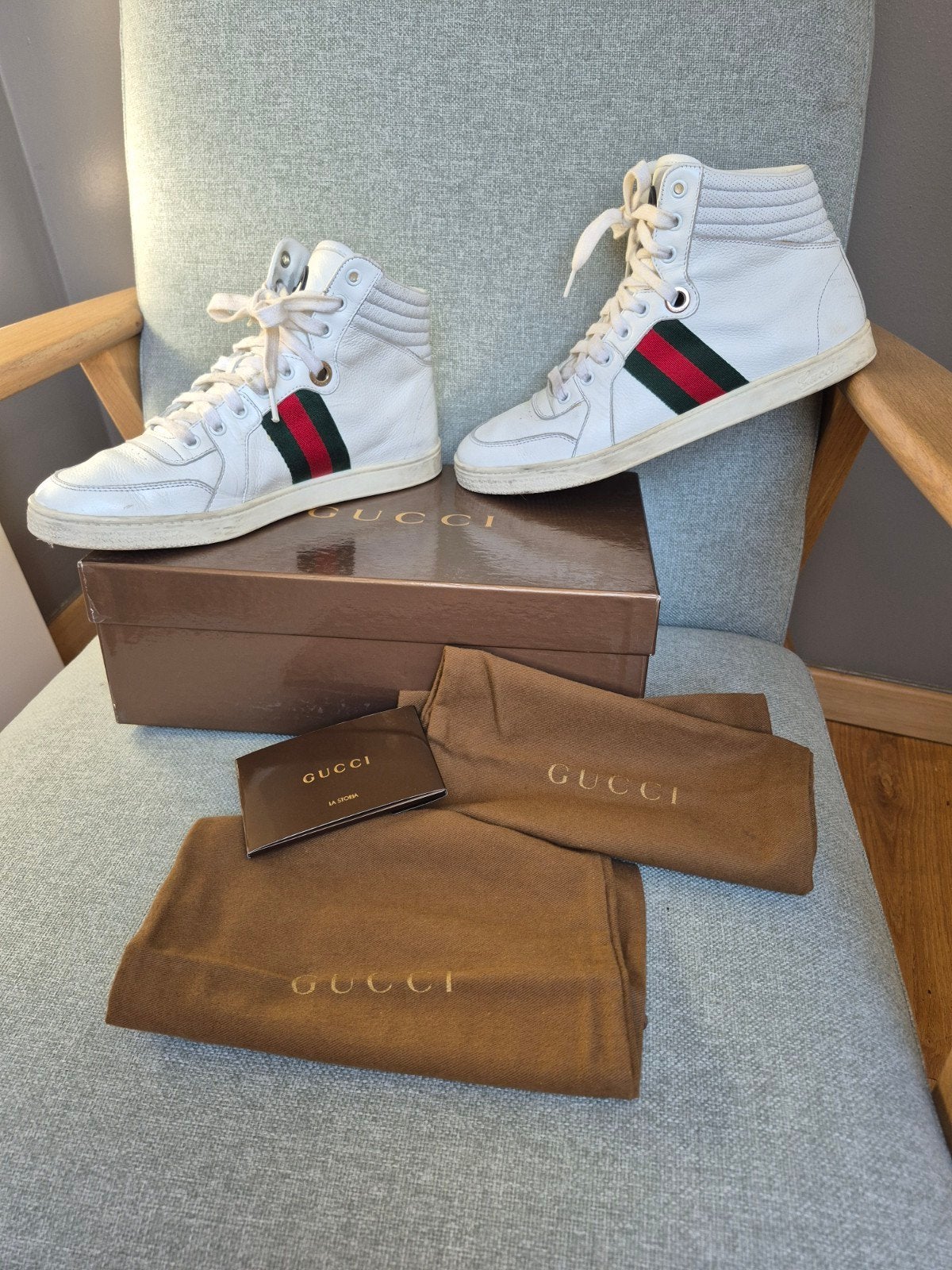 baskets / Sneakers Montante Gucci taille 39, Vêtements | Hommes, Enlèvement ou Envoi, Blanc, Baskets
