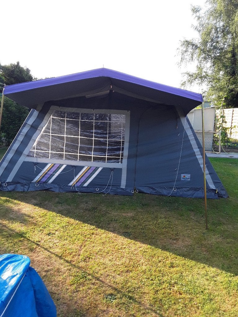 Bungalowtent, Caravans en Kamperen, Tenten, Ophalen, Zo goed als nieuw, Tot en met 4