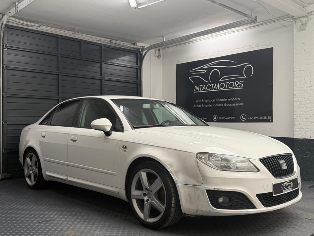 Seat Exeo 2.0 TDI 250.000 KM 2012, Auto's, Seat, Voorwielaandrijving, Stof, Zwart, 4 cilinders