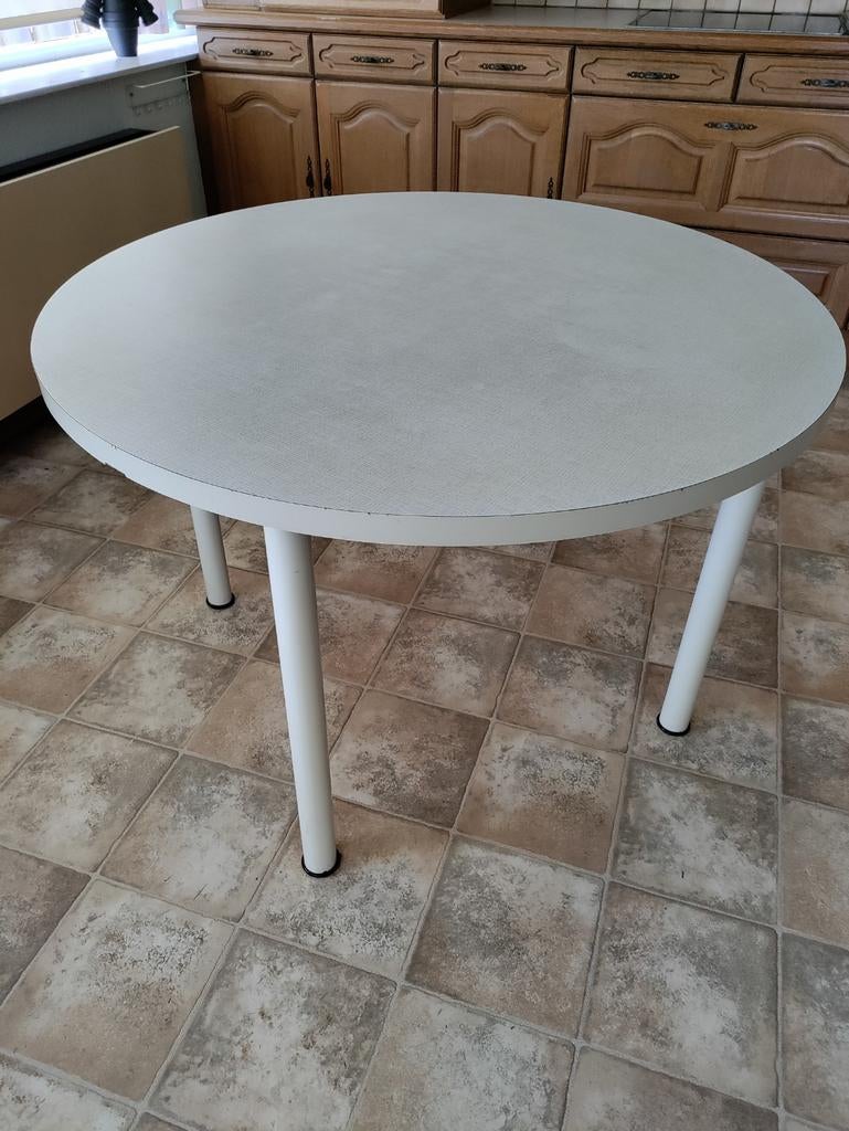 Ronde keukentafel, Ophalen