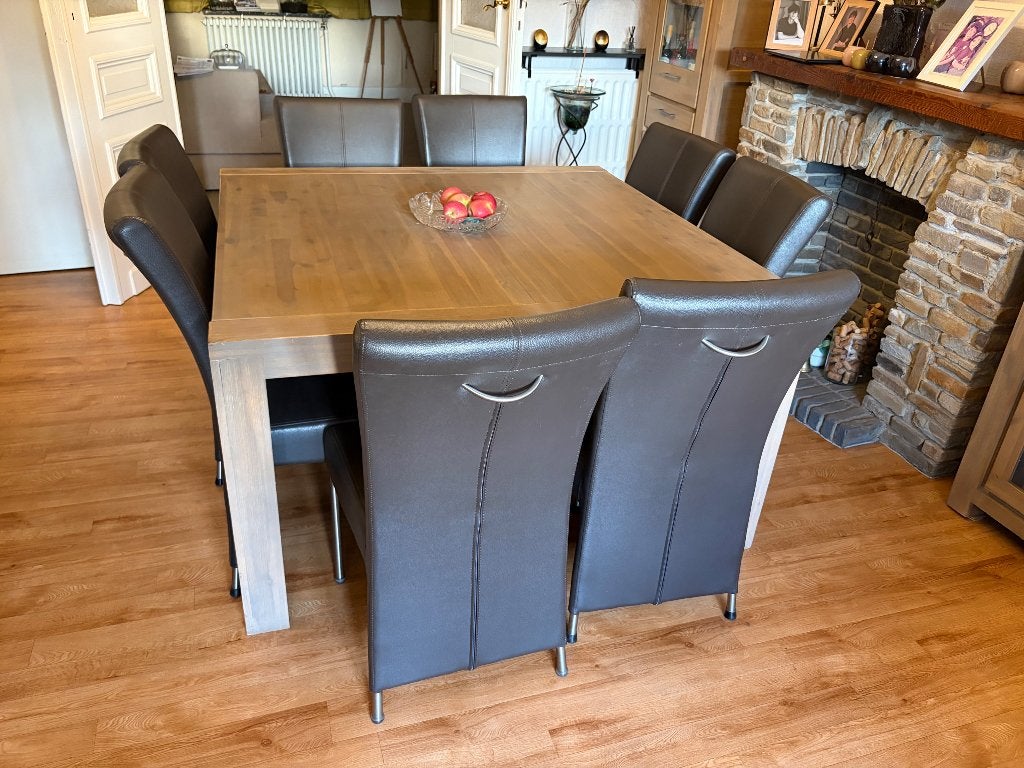 Table salle a manger, Enlèvement, Utilisé