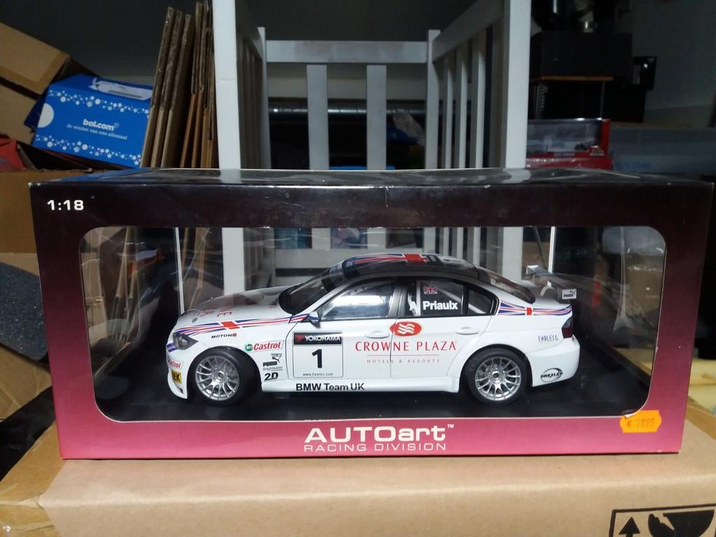 Autoart 1/18 Bmw 320SI WTCC NR1 2007, Hobby en Vrije tijd, Ophalen of Verzenden, Zo goed als nieuw, Auto, Autoart