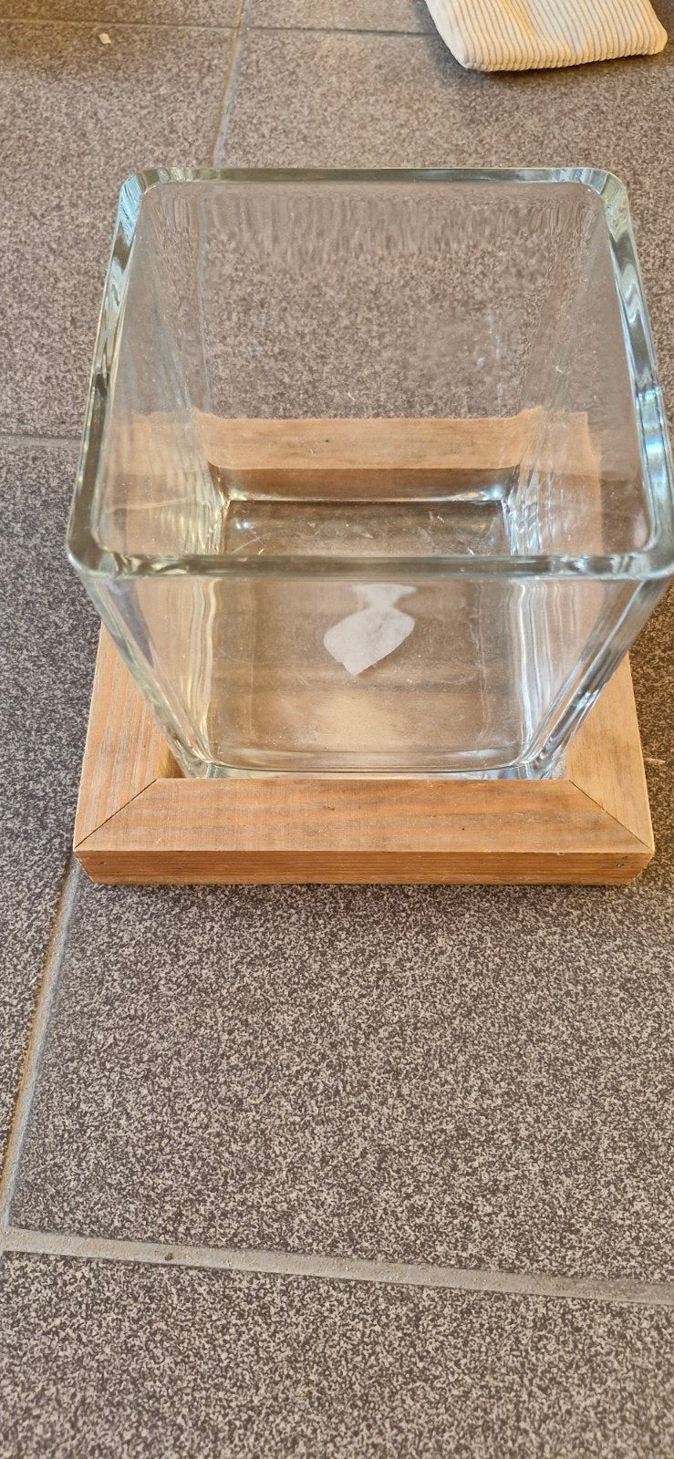 vaas met onderzetter, Diversen, Ophalen of Verzenden