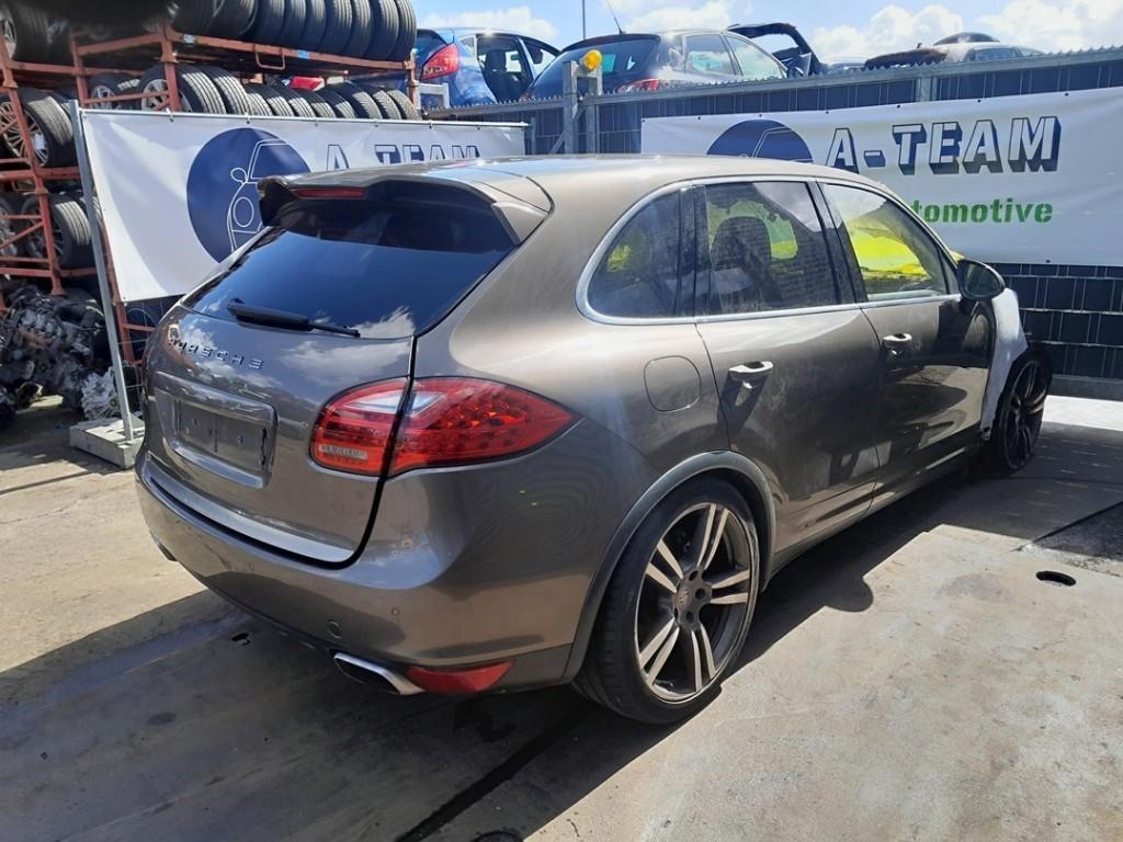 SPIEGEL RECHTS Porsche Cayenne II (92A) (01-2010/12-2018), Gebruikt, Porsche